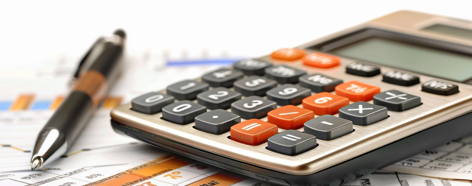 In-House vs. Outsourced Accounting Services – How to Find the Perfect Fit for Your Business?